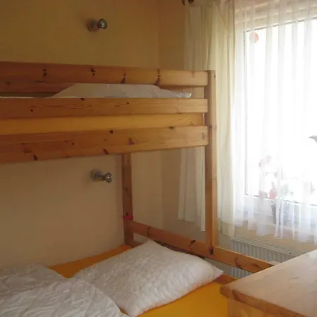 Bue _ Ferienhaus R_ Hahn _91_