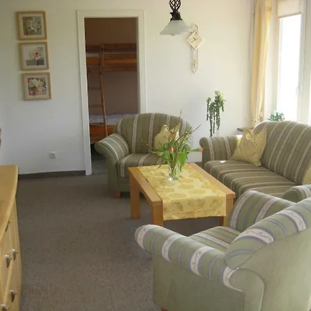Bue _ Ferienhaus R_ Hahn _91_ *
