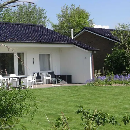 Vakantiehuis Bue _ Ferienhaus R_ Hahn _91_ Büsum
